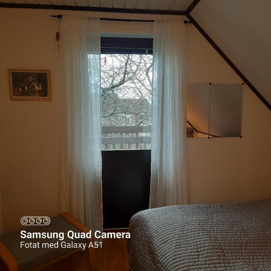 Naturnaera Dubbelrum B&B I Uppsala Ramstalund Buitenkant foto